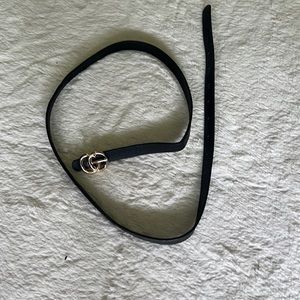 Black skinny belt